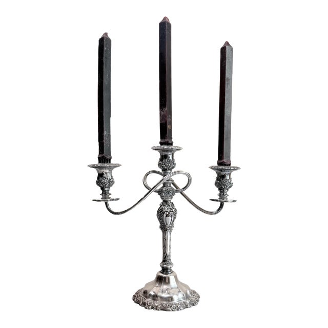 Vintage International Silver Company “Countess” Pattern Silver-Plated 3-Arm Candelabra For Sale