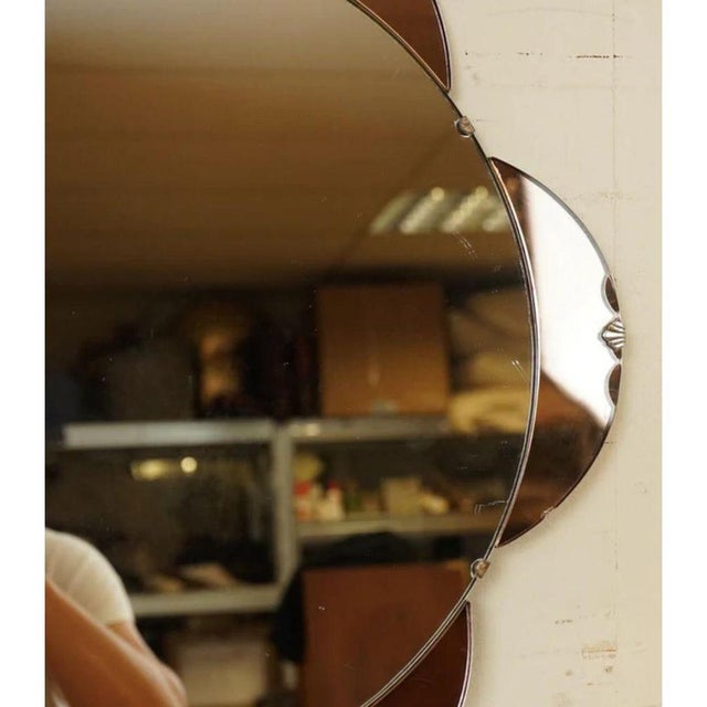 Art Deco Flower-Shaped Amber Peach Bevelled Mirror, 1930s For Sale - Image 4 of 10