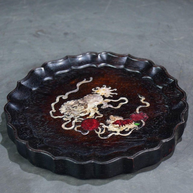 Vintage Chinese Zitan Wood Scalloped Tea Tray With Mother of Pearl Fu Lion & Ball Inlay For Sale - Image 9 of 10