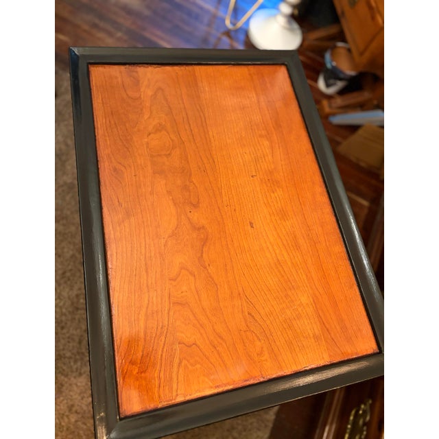 Wood 1960s Refinished Queen Anne Style Side Table Featuring Painted Black Drawers and Gold Hardware. For Sale - Image 7 of 12