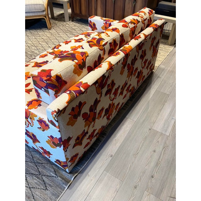 Mid-Century Modern Vintage Sofa Reupholstered in Vintage 70's Floral Dead Stock Fabric For Sale - Image 3 of 8
