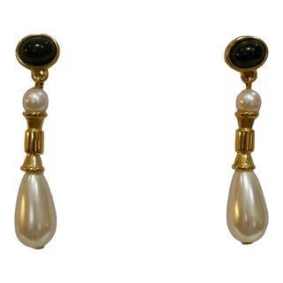 1980s Richelieu Black Onyx Gold Plated Glass Peal Drop Earrings, 2 Pieces For Sale