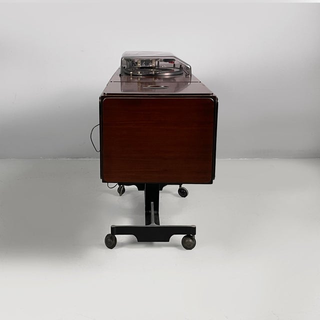1960s Italian Radiophonograph and Record Player by Achille and Pier Giacomo Castiglioni for Brionvega, 1960s For Sale - Image 5 of 18