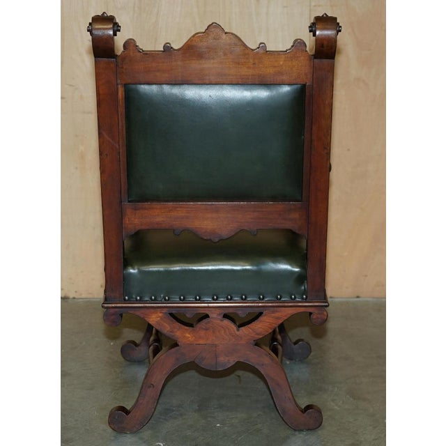 Antique English Hand Carved Throne Armchair in Green Leather, 1880 For Sale - Image 17 of 18