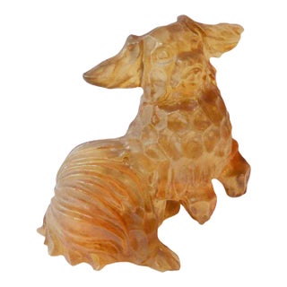 Rare Dorothy Thorpe Amber Resin Pekingese Dog Sculpture – Mid-Century Modern Honey Figurine – C. 1960s For Sale