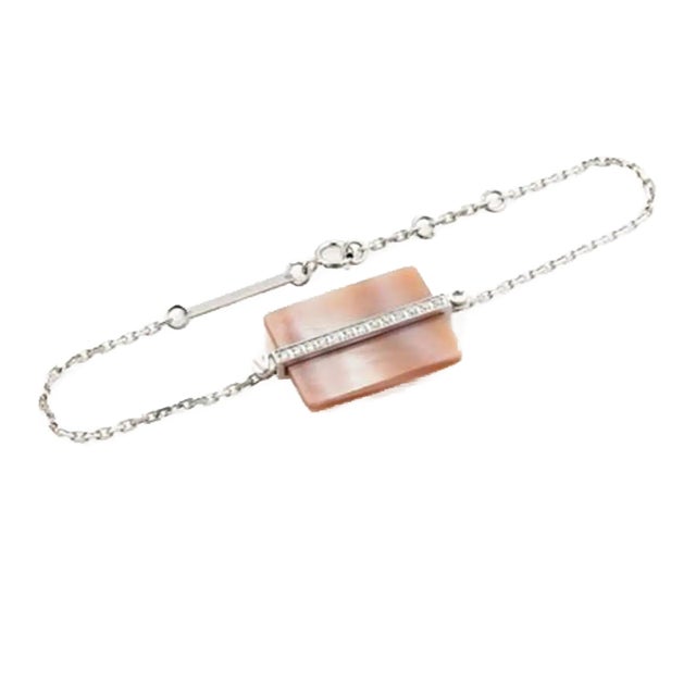 17413 - Victoria Casal Diamonds & Pink Mother of Pearl 18k White Gold Bracelet For Sale