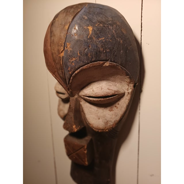 Extraordinary Vintage African Tribal Mask Pair – Dramatic Hand Carved Wall Sculptures For Sale In Nashville - Image 6 of 10