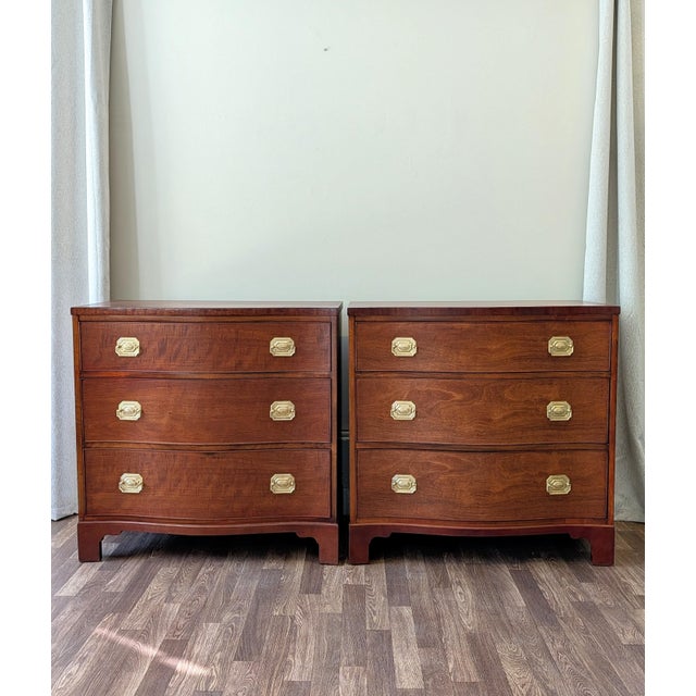 Pair of 1950's Mahogany 3-Drawer Bachelor's Chests by Heritage Henredon For Sale - Image 14 of 14