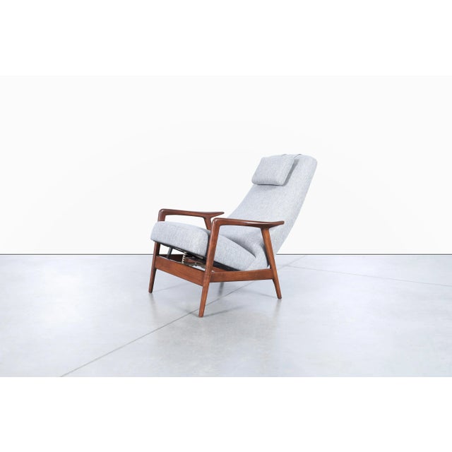 Mid-Century Modern Swedish Modern Walnut Recliner Chair by Alf Svensson for Dux For Sale - Image 3 of 12