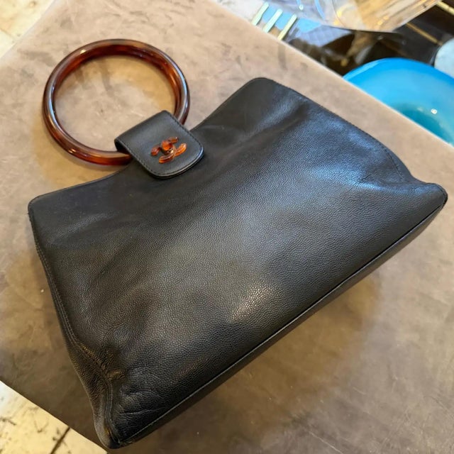 A Rare 2000s Black Caviar Leather and Bakelite Top Handle Bag by Chanel For Sale - Image 11 of 15