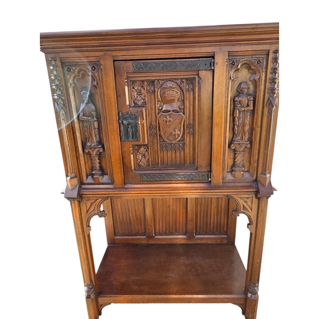 Wonderful Antique Cabinet in wonderful Condition. minor age related ware. please note reflections glare in top left of...