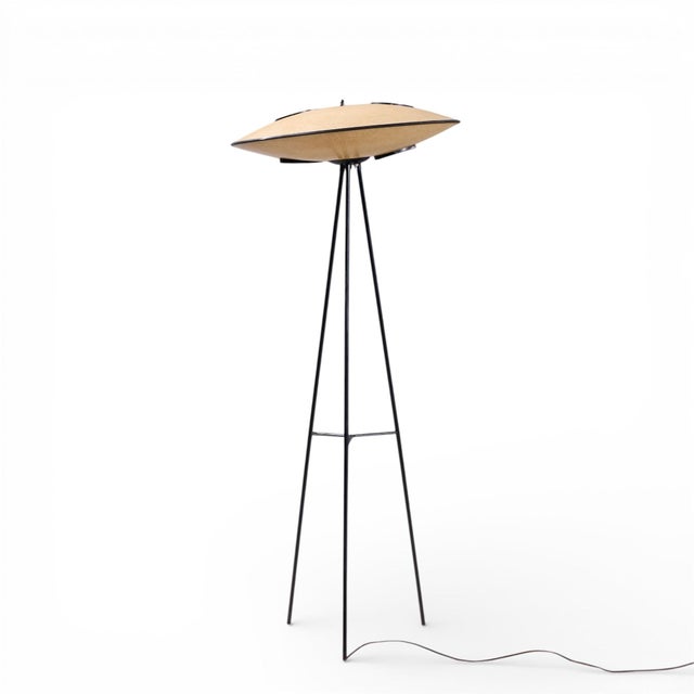 Mid-Century Modern Mid 20th Century Mitchell Bobrick for Controlight Mid Century Enameled Steel and Fiberglass Floor Lamp For Sale - Image 3 of 7