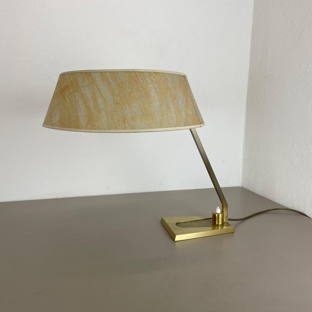 Hollywood Regency Brass Sputnik Table Light in the style of Stilnovo, Italy, 1970s For Sale - Image 17 of 18