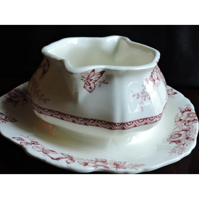 Red Vintage Alfred Meakin Medway Décor Red & White Sauce Boat With Attached Underplate For Sale - Image 8 of 11