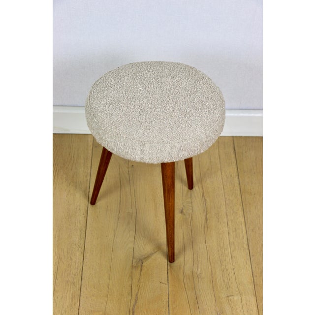 1970s Vintage Beige Boucle Stool from Homa, 1970s For Sale - Image 5 of 7