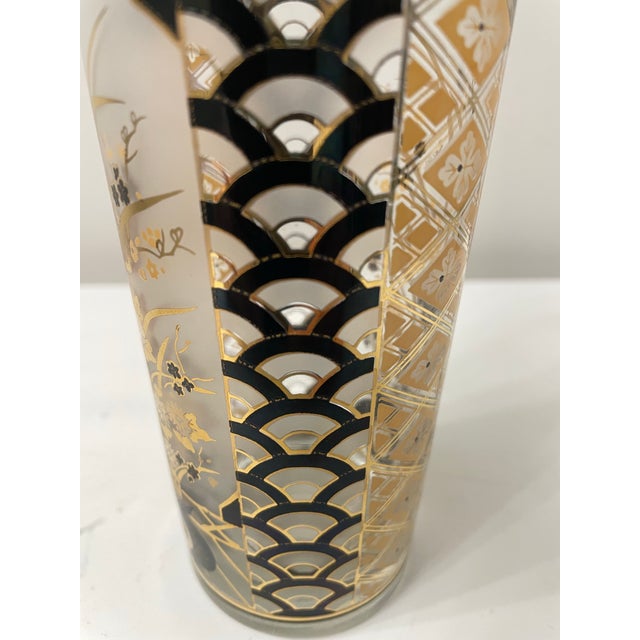Gold Vintage Culver Mid-Century Highball Glasses With 22k Gold Asian-Inspired Motifs – Set of 4 For Sale - Image 8 of 11
