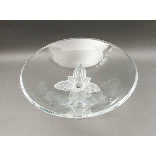 Vintage Lalique Crystal France Plumeria Orchid Glass Pedestal Centerpiece Compote Bowl For Sale In Miami - Image 6 of 8