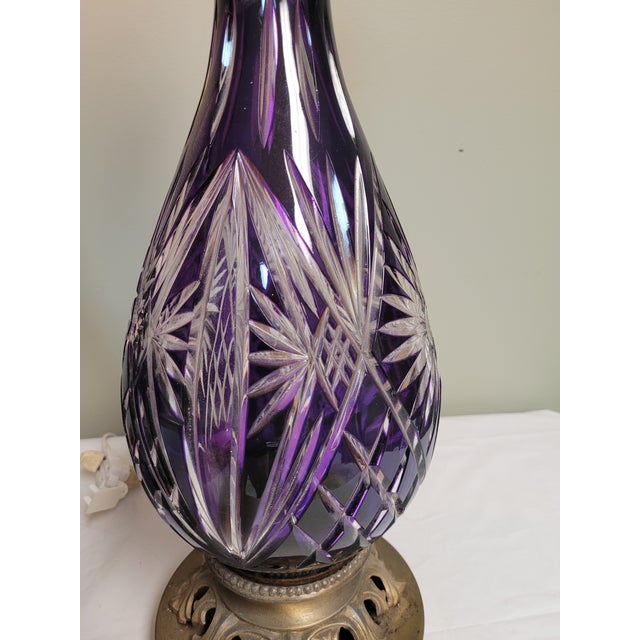 1940s A Pair of 1940s Cut Crystal Amethyst Table Lamps For Sale - Image 5 of 9