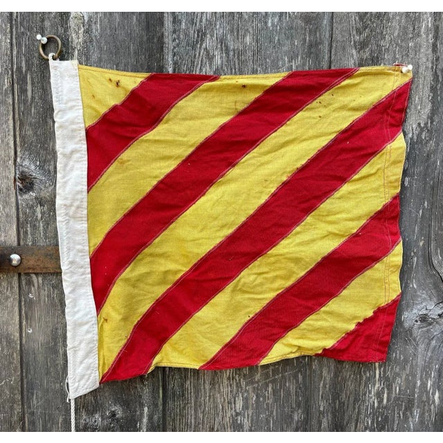 Authentic Vintage 1945 Wool American Navy Signal Flag Yachting Flag For Sale In Philadelphia - Image 6 of 6