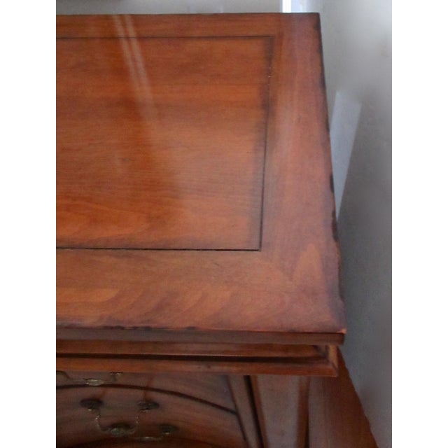 Century Furniture English Regency-Style in Manner of Chippendale 8-Drawer, Dresser/Commode For Sale - Image 13 of 18