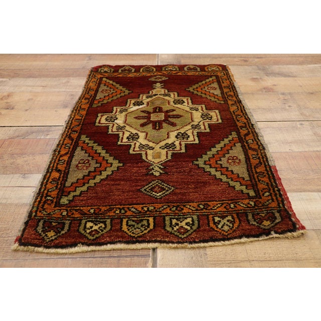 Textile Vintage Turkish Yastik Rug - 01'10 X 03'02 For Sale - Image 7 of 8