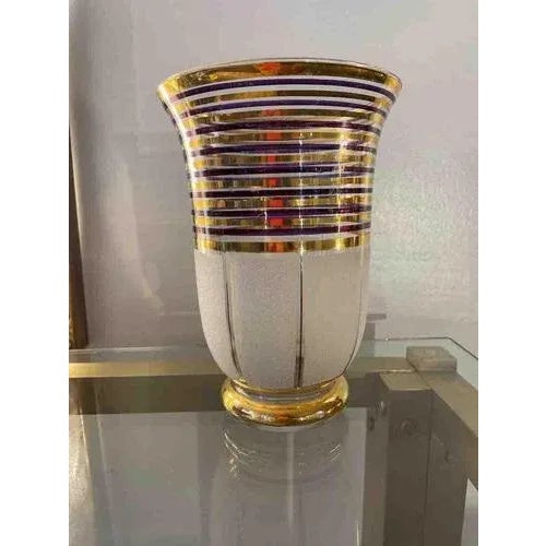 Art Deco vase, Booms glass, in satin colour with gold and amethyst bands. Dimensions diameter 16.5 x H 23 cm