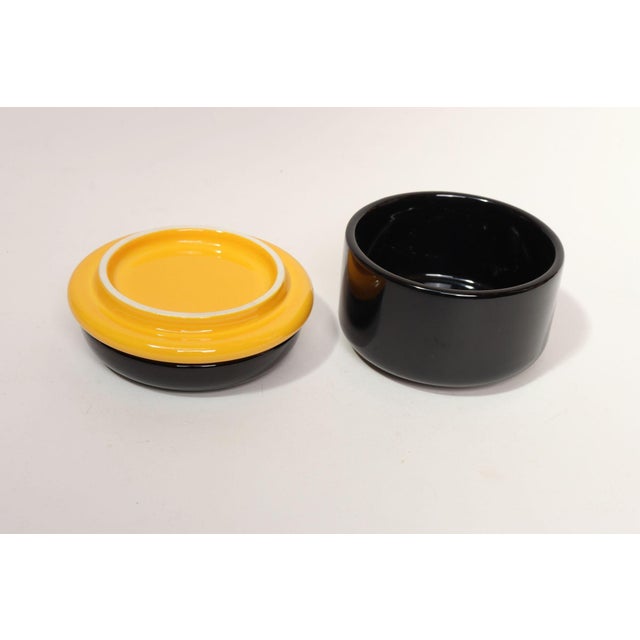 1970s Vintage Italian Black and Yellow Lidded Ceramic Jar by Pino Spagnolo for Sicart For Sale - Image 5 of 10