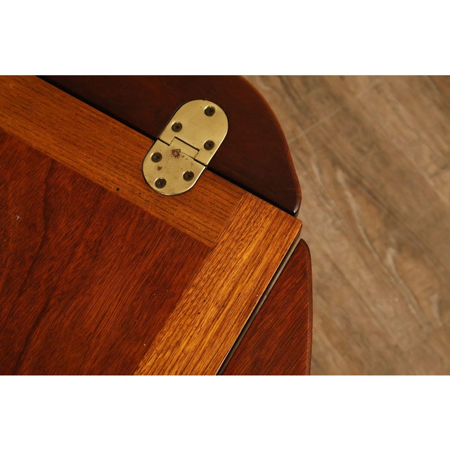 Chippendale Style Mahogany Butler's Tray Table For Sale - Image 9 of 18