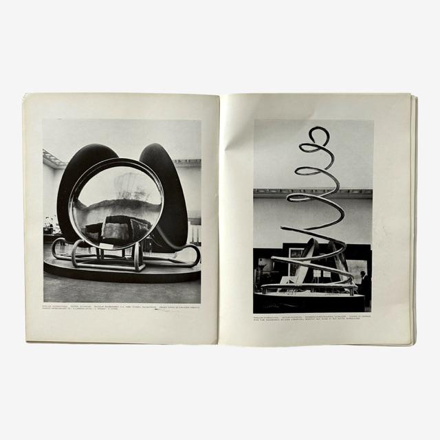 Modern Vintage Original 1937 Cahiers D’Art: Souvenirs De L’Exposition For Sale - Image 3 of 8