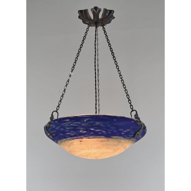 1920s Large French Art Deco Pendant Light by Daum & Majorelle - 1925 Chandelier France For Sale - Image 5 of 15