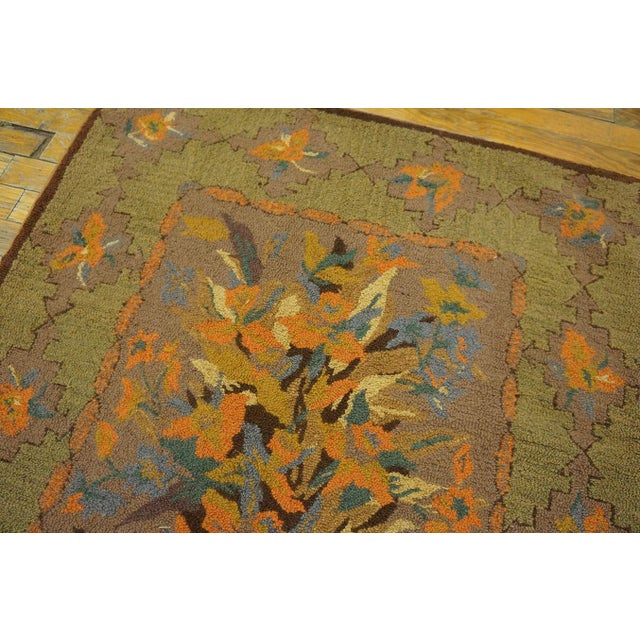1930s Green Floral Folk Art Antique American Hooked Rug 3' 0" X 4' 7" Handknotted Wool Carpet For Sale - Image 4 of 6