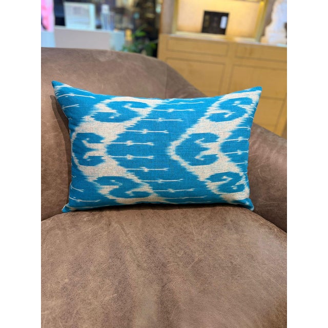 1990s Wave Pattern Ikat Lumbar Pillow Cover For Sale - Image 10 of 13