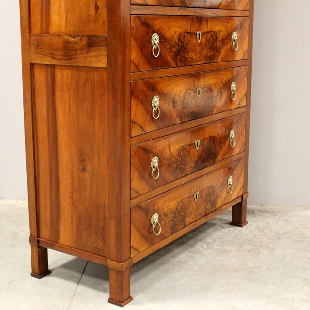 Empire Walnut Display Chest of Drawers, 19th Century For Sale - Image 13 of 17