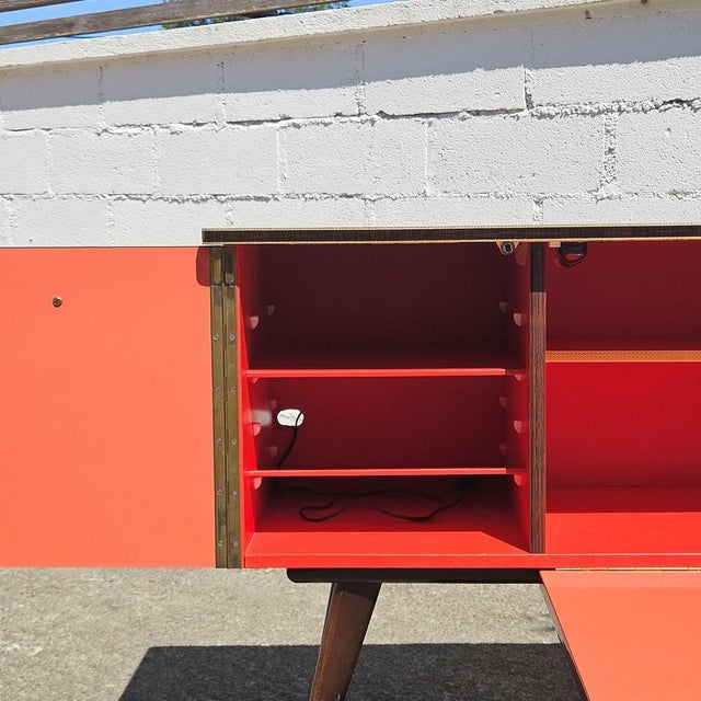 Mid-Century Modern Formica Bar Trolley, 1960s For Sale - Image 13 of 17