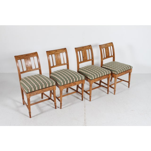 Traditional Small Danish Empire Elm Chairs with Hand-Embroidered Seats, 1850s, Set of 4 For Sale - Image 3 of 18