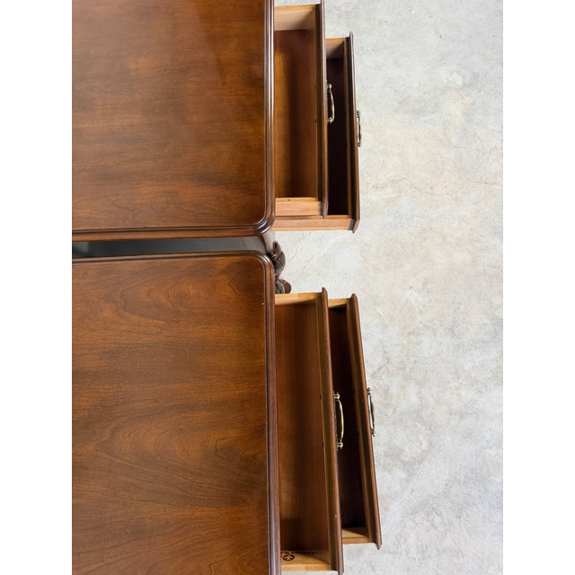 Wood 1970's Vintage Drexel Queen Anne Style Nightstands – A Pair For Sale - Image 7 of 16