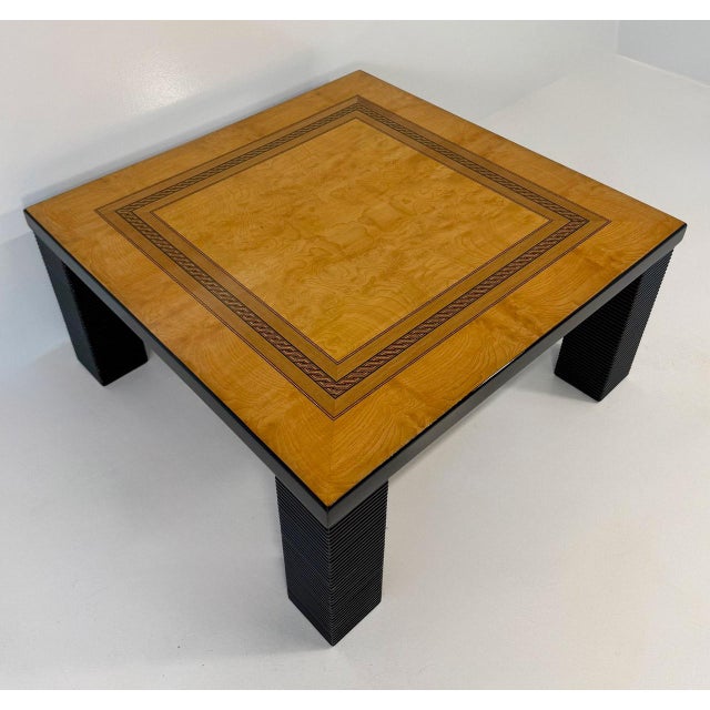 Coffee Table in Ash Burl, Wood Inlay and Black Lacquer, 1980s For Sale - Image 4 of 15