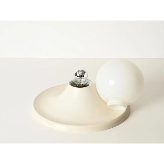 Gold Large Ivory Light Ball Wall Lamp by Castiglioni for Flos, 1965 For Sale - Image 8 of 12