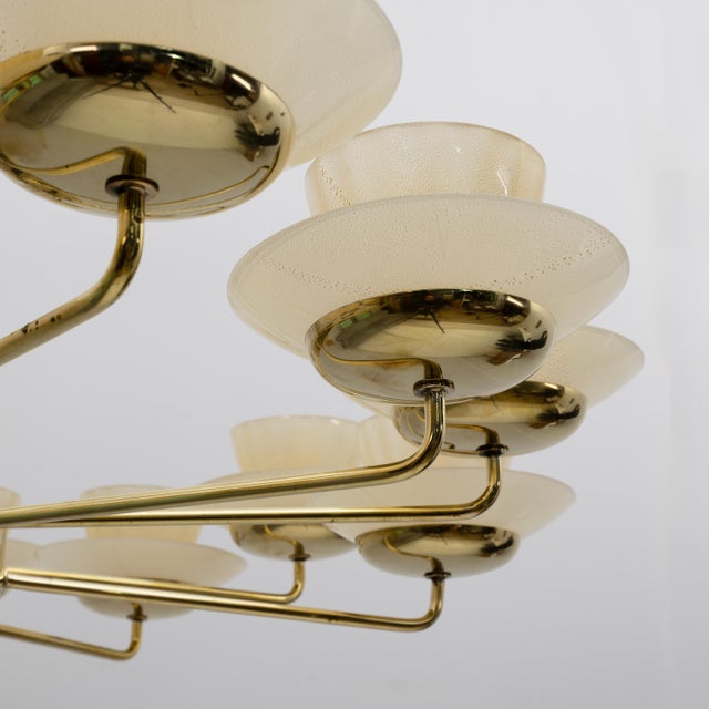 Mid-Century Modern Brass and Murano Glass Big Chandelier For Sale - Image 6 of 12