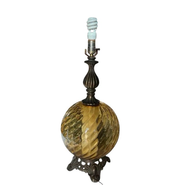 Sturdy decorative base with lighted inner cylinder and top light. Can have just bottom lit or just top lit or both lit....