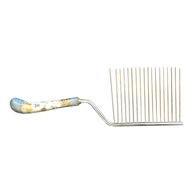 1950s Sheffield England Cake Breaker Floral and Gold Painted Porcelain Handle For Sale