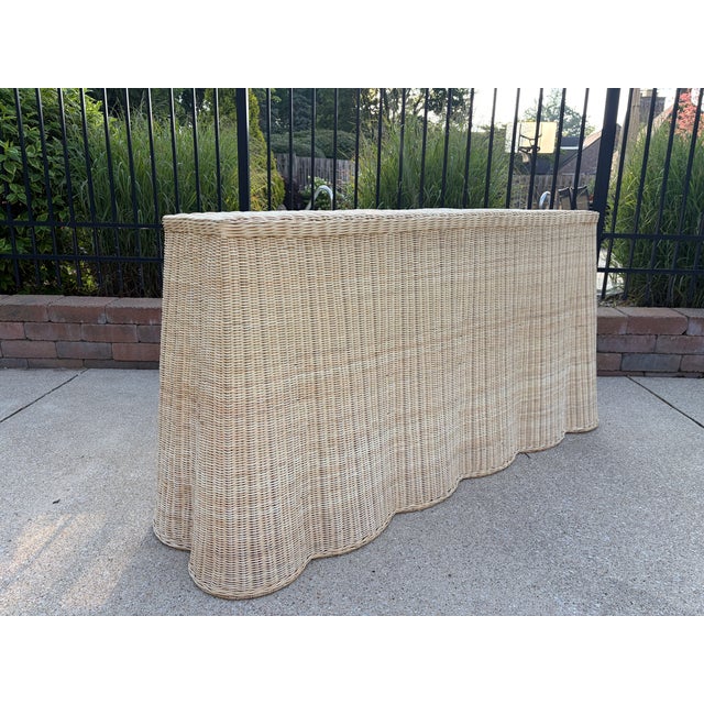 2010s Wicker Rattan Scalloped Console Table in the Palm Beach Style For Sale - Image 5 of 12