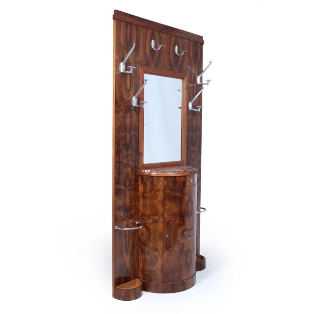 Art Deco Figured Walnut Hall Stand, 1930s, in Very Good conditions. Designed 1920 to 1949