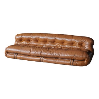 Soriana Three-Seater Sofa in Original Leather by Afra and Tobia Scarpa for Cassina, 1970s For Sale