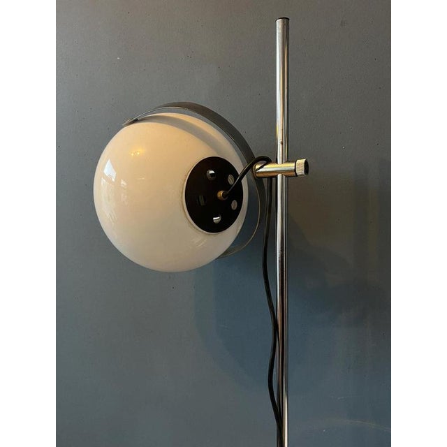 Vintage White Mushroom Floor Lamp from Dijkstra For Sale - Image 12 of 13