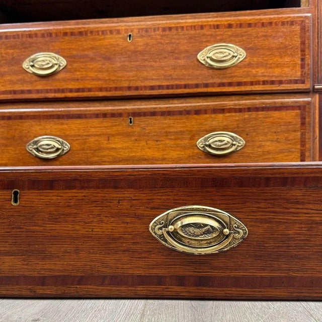 18th Century English Georgian Inlaid and Crossbanded Oak Chest of Drawers For Sale - Image 6 of 12