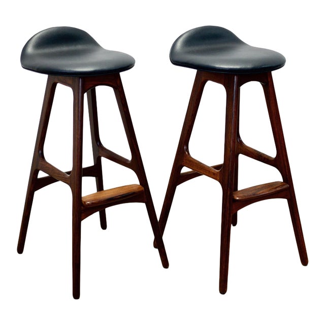 Oddense Maskinsnedkeri a/S Pair of Rosewood Model Od61 Stools Designed by Erik Buch For Sale