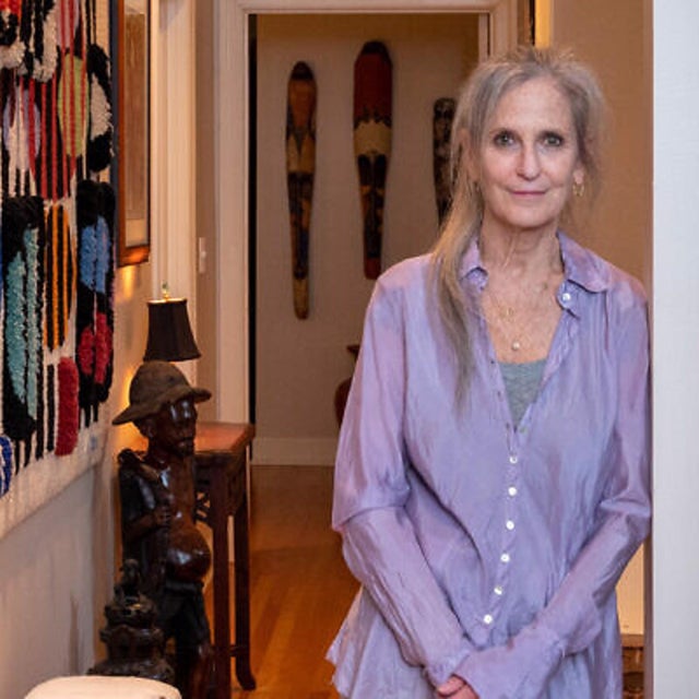 “Grace” Contemporary Modern Figurative Bronze Sculpture by Aleta Aaron For Sale - Image 12 of 13