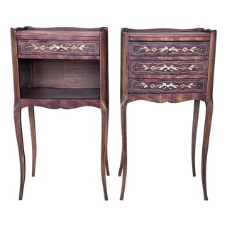 20th Century Pair of Marquetry Darkness Walnut Nightstands Tables with Drawers For Sale