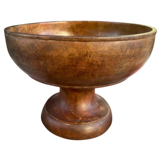 Beautiful patina on this antique offering bowl from Sumatra. We only source the best. Finished with a natural oil...